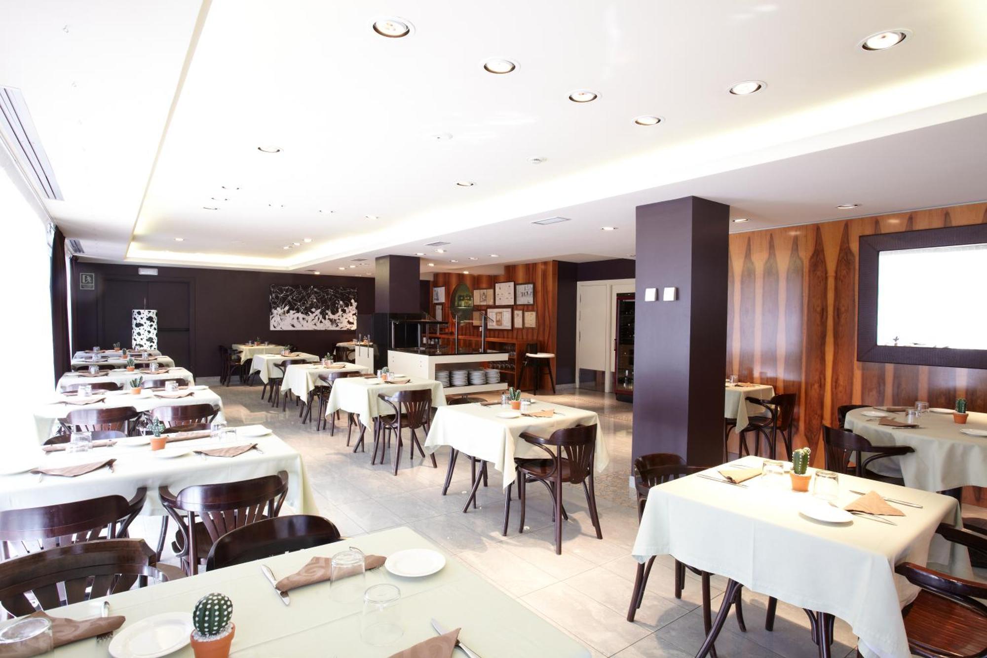 Hotel Mu La Cortinada Restaurant foto