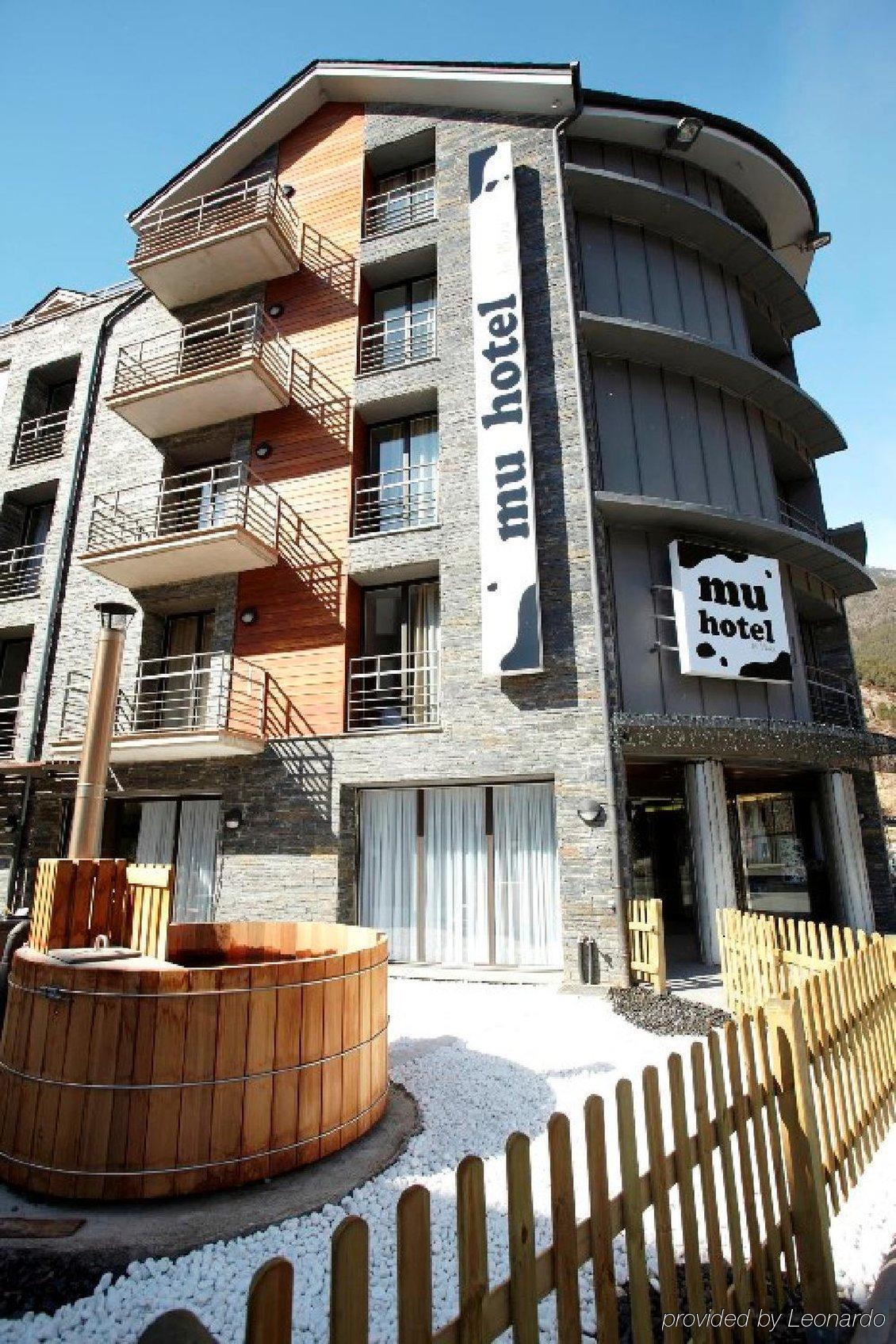 Hotel Mu La Cortinada Exterior foto
