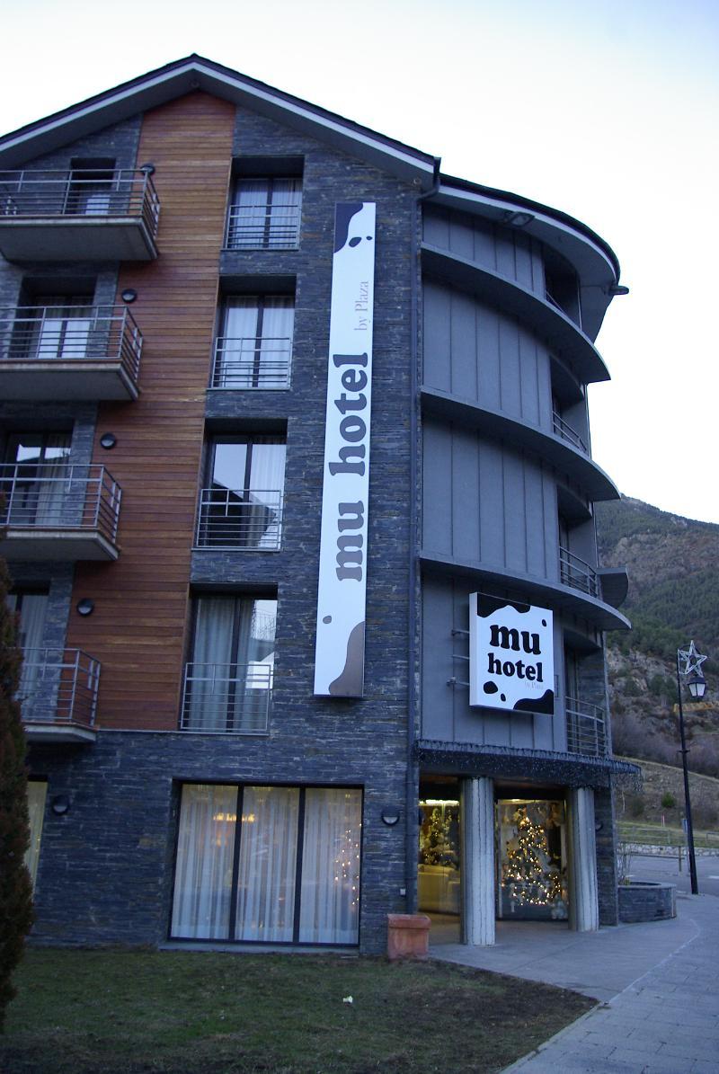 Hotel Mu La Cortinada Exterior foto